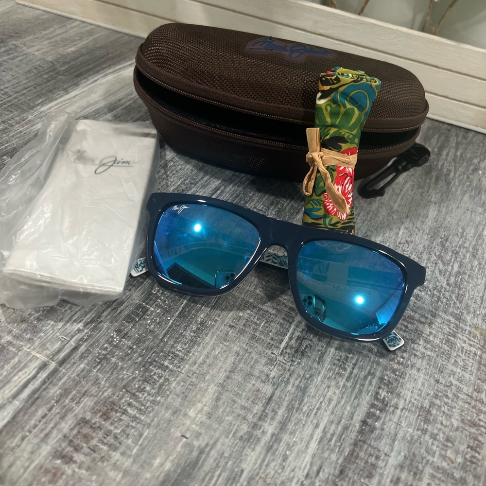 Maui Jim Polarized Women’s Sunglasses